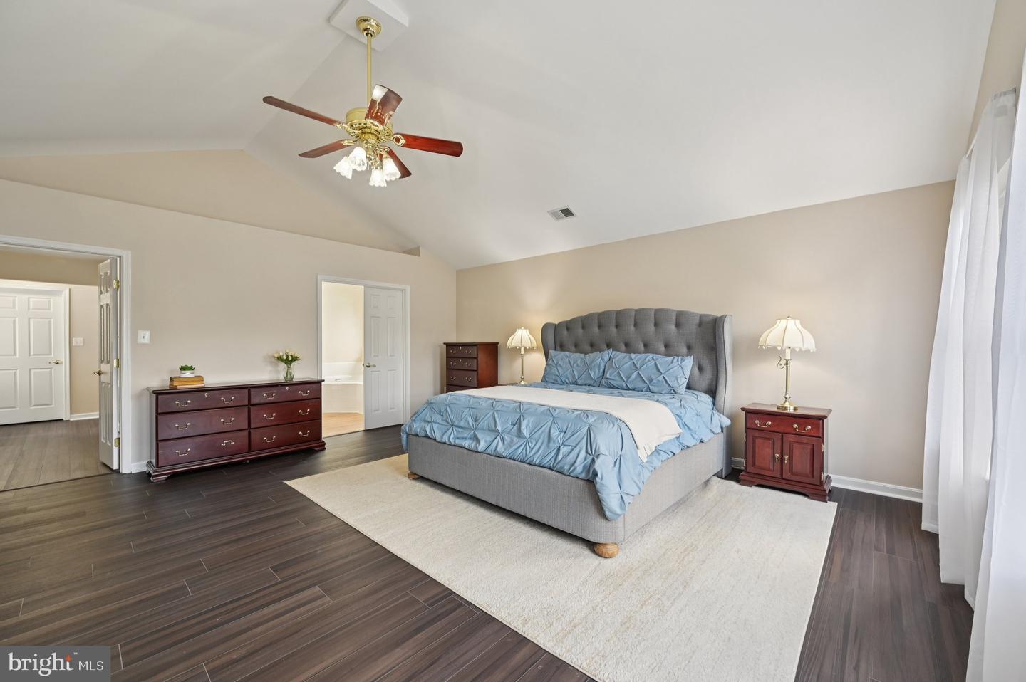 805 VALLEY SPRINGS DR, PURCELLVILLE, Virginia 20132, 6 Bedrooms Bedrooms, ,4 BathroomsBathrooms,Residential,For sale,805 VALLEY SPRINGS DR,VALO2099420 MLS # VALO2099420