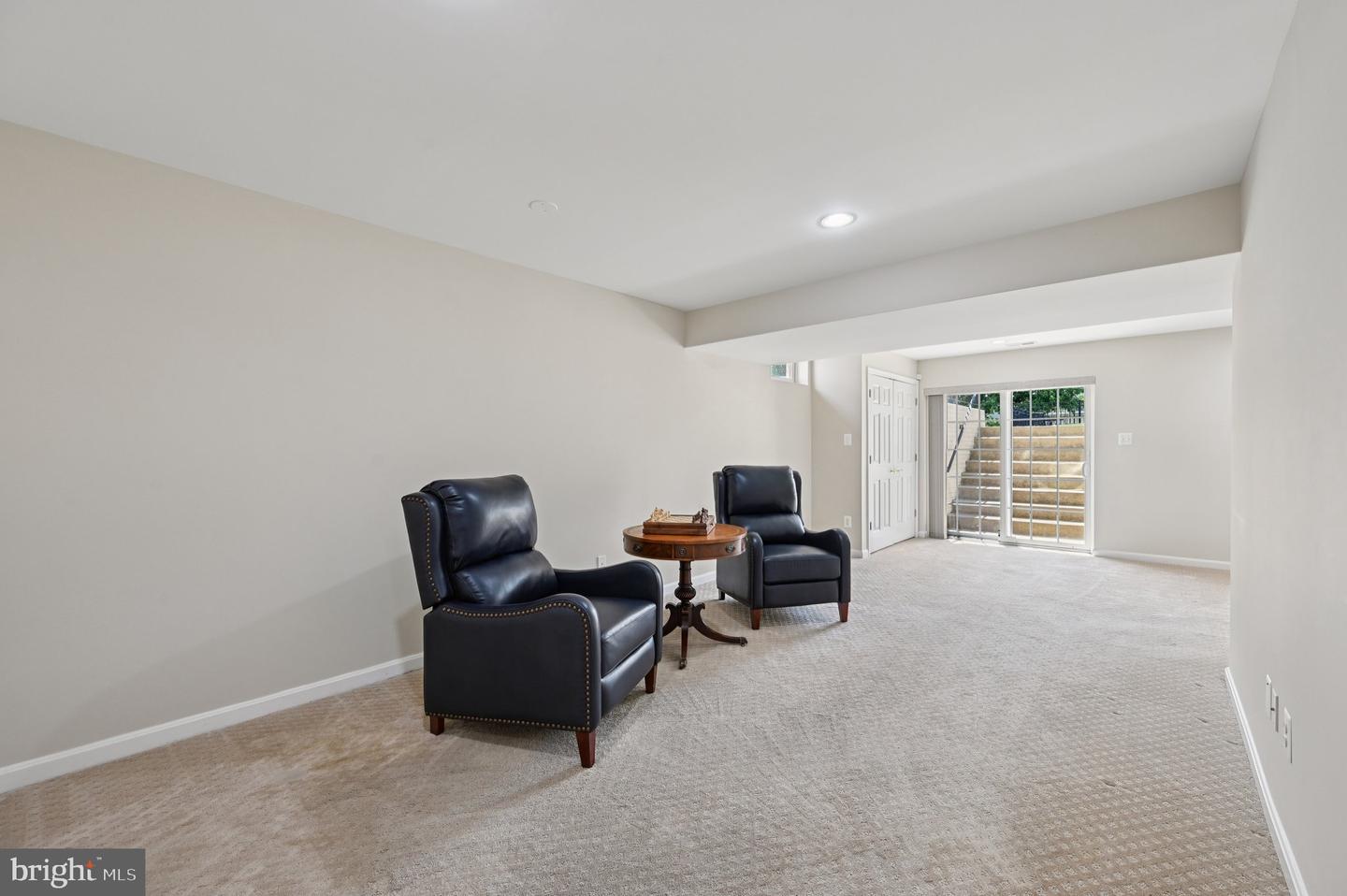 805 VALLEY SPRINGS DR, PURCELLVILLE, Virginia 20132, 6 Bedrooms Bedrooms, ,4 BathroomsBathrooms,Residential,For sale,805 VALLEY SPRINGS DR,VALO2099420 MLS # VALO2099420