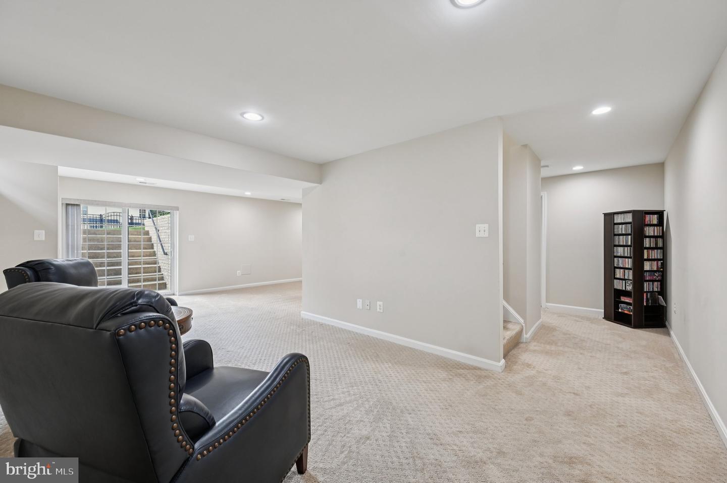 805 VALLEY SPRINGS DR, PURCELLVILLE, Virginia 20132, 6 Bedrooms Bedrooms, ,4 BathroomsBathrooms,Residential,For sale,805 VALLEY SPRINGS DR,VALO2099420 MLS # VALO2099420
