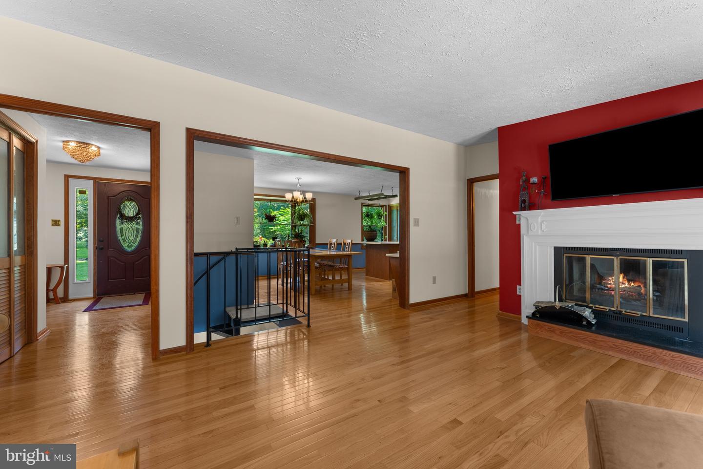 9600 RITTER RD, NOKESVILLE, Virginia 20181, 4 Bedrooms Bedrooms, ,4 BathroomsBathrooms,Residential,For sale,9600 RITTER RD,VAPW2096972 MLS # VAPW2096972