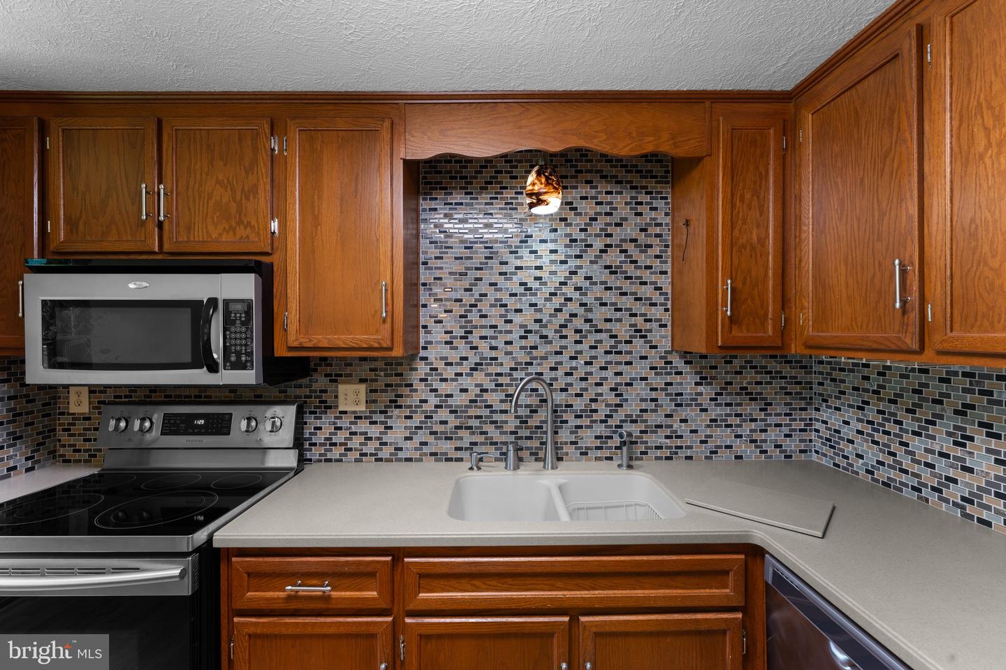 9600 RITTER RD, NOKESVILLE, Virginia 20181, 4 Bedrooms Bedrooms, ,4 BathroomsBathrooms,Residential,For sale,9600 RITTER RD,VAPW2096972 MLS # VAPW2096972