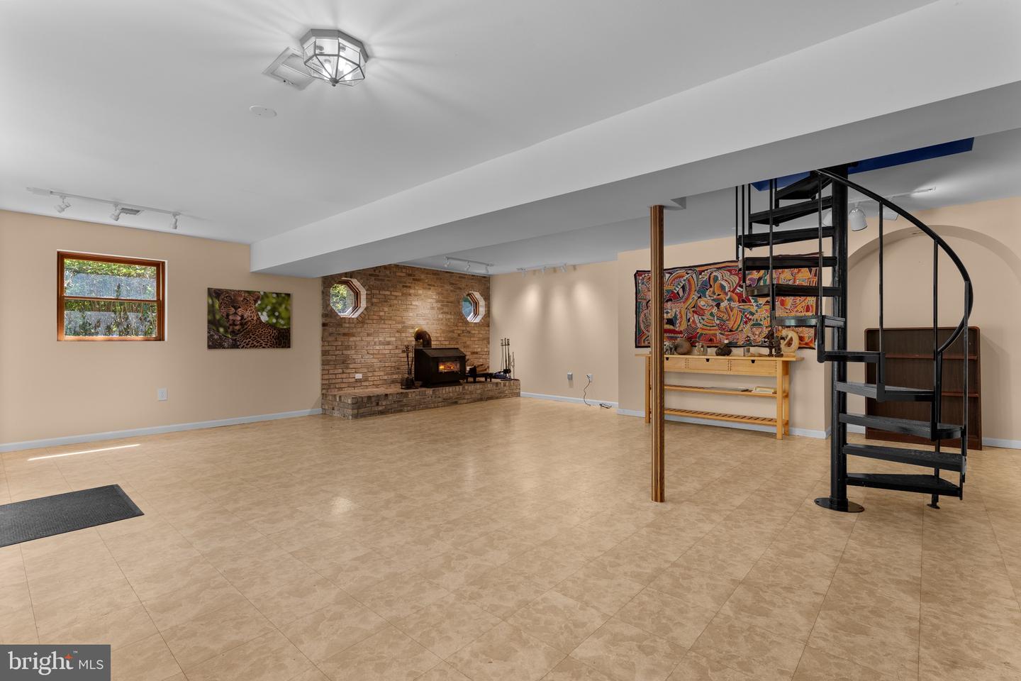 9600 RITTER RD, NOKESVILLE, Virginia 20181, 4 Bedrooms Bedrooms, ,4 BathroomsBathrooms,Residential,For sale,9600 RITTER RD,VAPW2096972 MLS # VAPW2096972