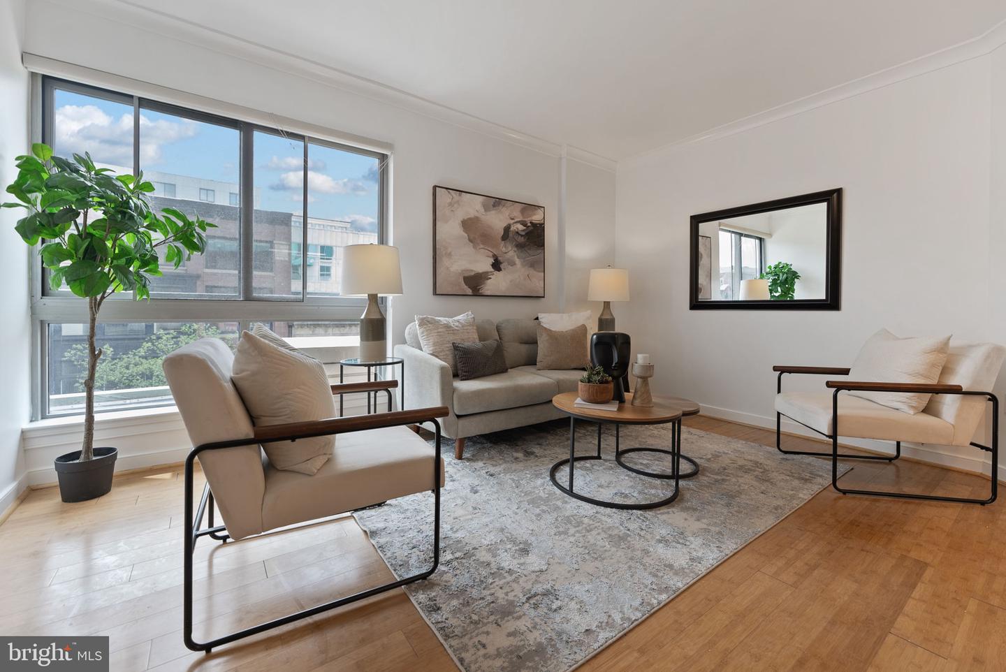 777 7TH ST NW #320, WASHINGTON, District Of Columbia 20001, 1 Bedroom Bedrooms, ,1 BathroomBathrooms,Residential,For sale,777 7TH ST NW #320,DCDC2205602 MLS # DCDC2205602