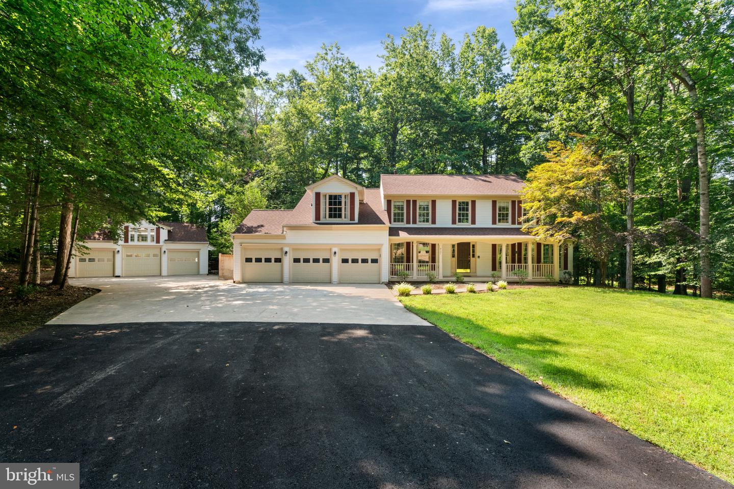 6131 LOST COLONY DR, WOODBRIDGE, Virginia 22193, 4 Bedrooms Bedrooms, ,2 BathroomsBathrooms,Residential,For sale,6131 LOST COLONY DR,VAPW2097016 MLS # VAPW2097016