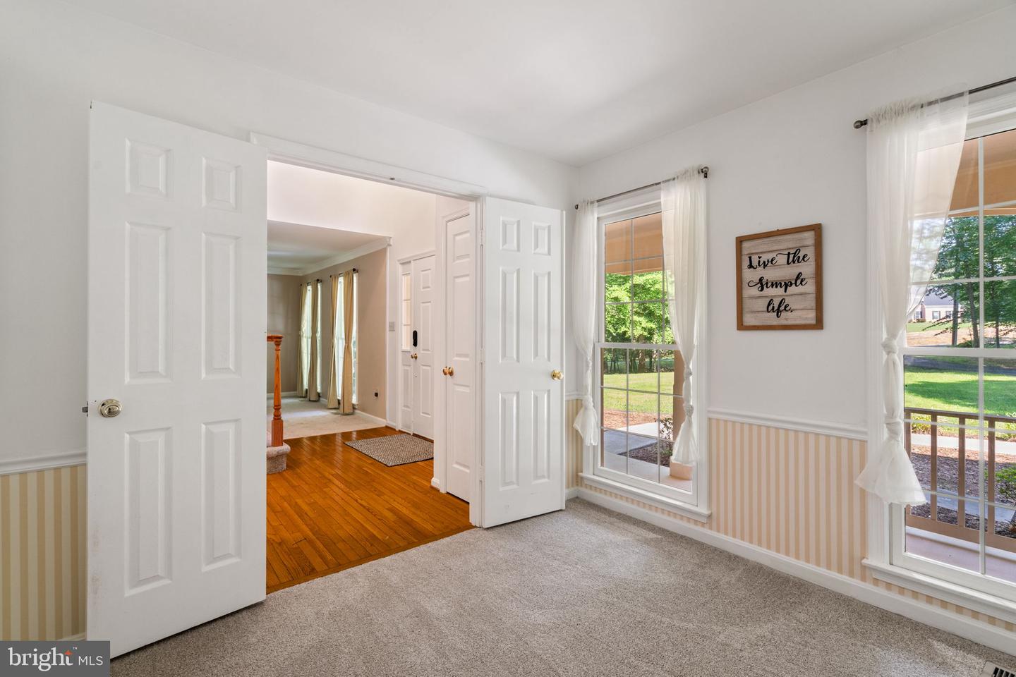 6131 LOST COLONY DR, WOODBRIDGE, Virginia 22193, 4 Bedrooms Bedrooms, ,2 BathroomsBathrooms,Residential,For sale,6131 LOST COLONY DR,VAPW2097016 MLS # VAPW2097016