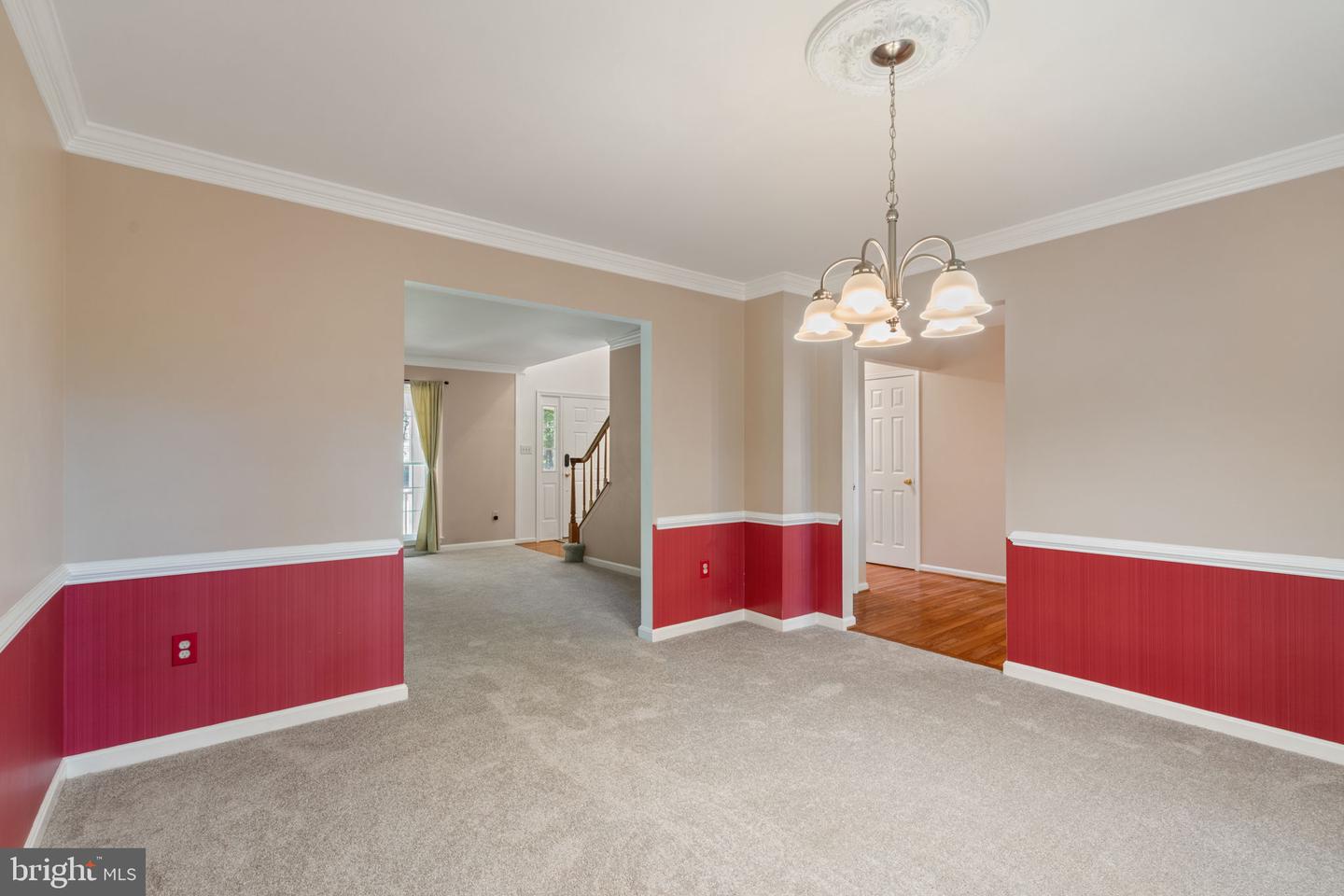 6131 LOST COLONY DR, WOODBRIDGE, Virginia 22193, 4 Bedrooms Bedrooms, ,2 BathroomsBathrooms,Residential,For sale,6131 LOST COLONY DR,VAPW2097016 MLS # VAPW2097016