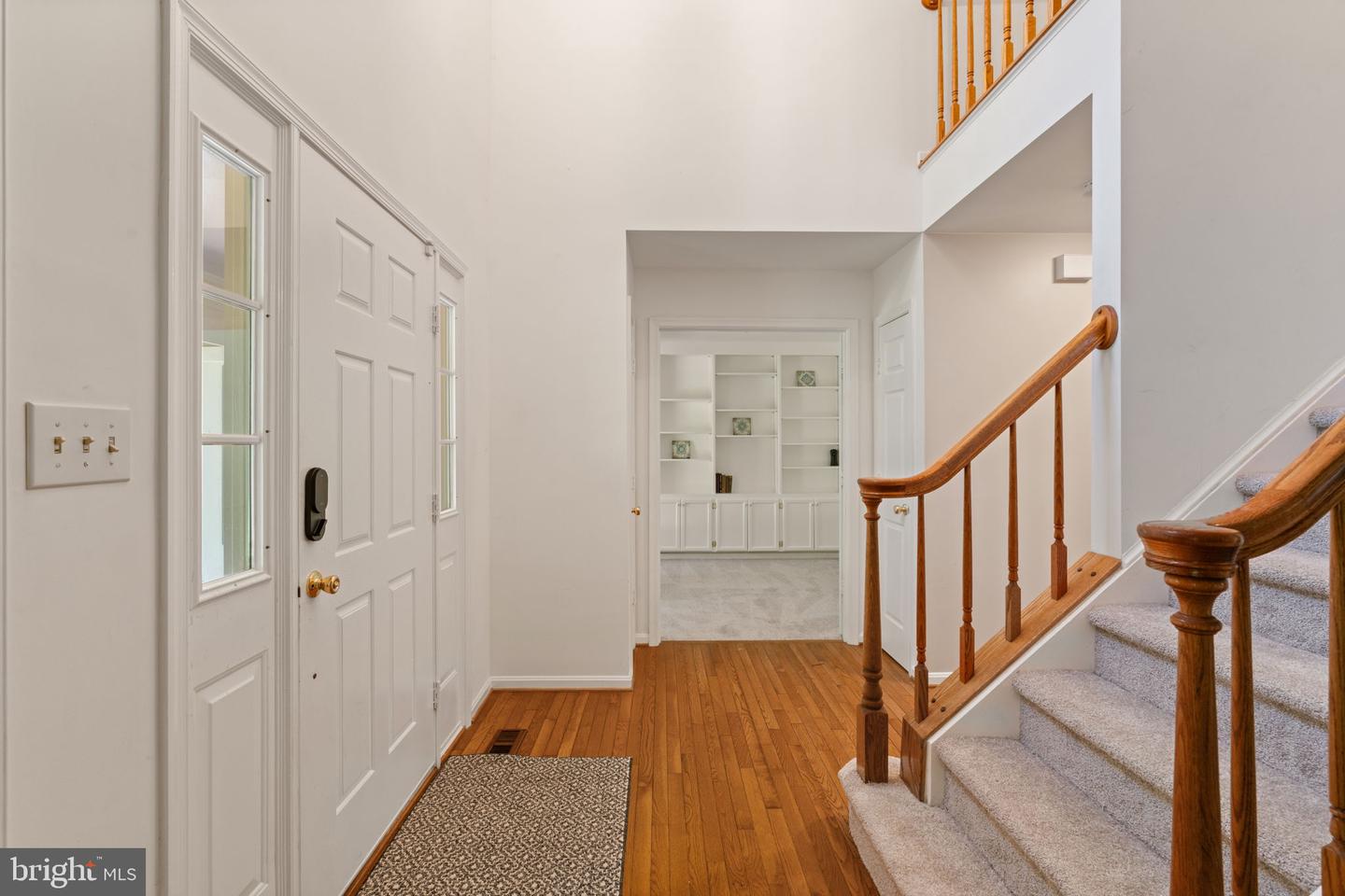 6131 LOST COLONY DR, WOODBRIDGE, Virginia 22193, 4 Bedrooms Bedrooms, ,2 BathroomsBathrooms,Residential,For sale,6131 LOST COLONY DR,VAPW2097016 MLS # VAPW2097016