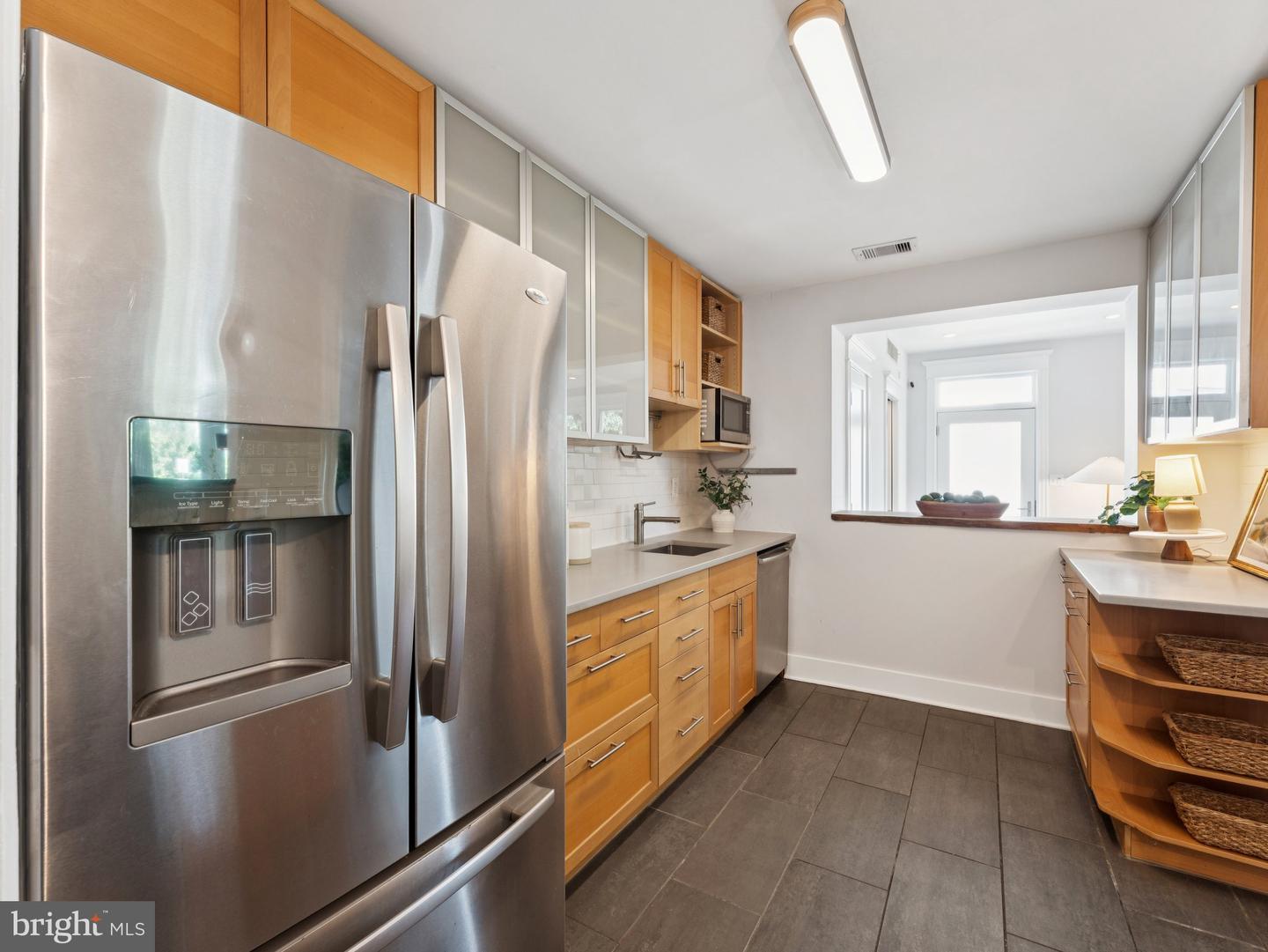 701 KENTUCKY AVE SE, WASHINGTON, District Of Columbia 20003, 4 Bedrooms Bedrooms, ,3 BathroomsBathrooms,Residential,For sale,701 KENTUCKY AVE SE,DCDC2205748 MLS # DCDC2205748