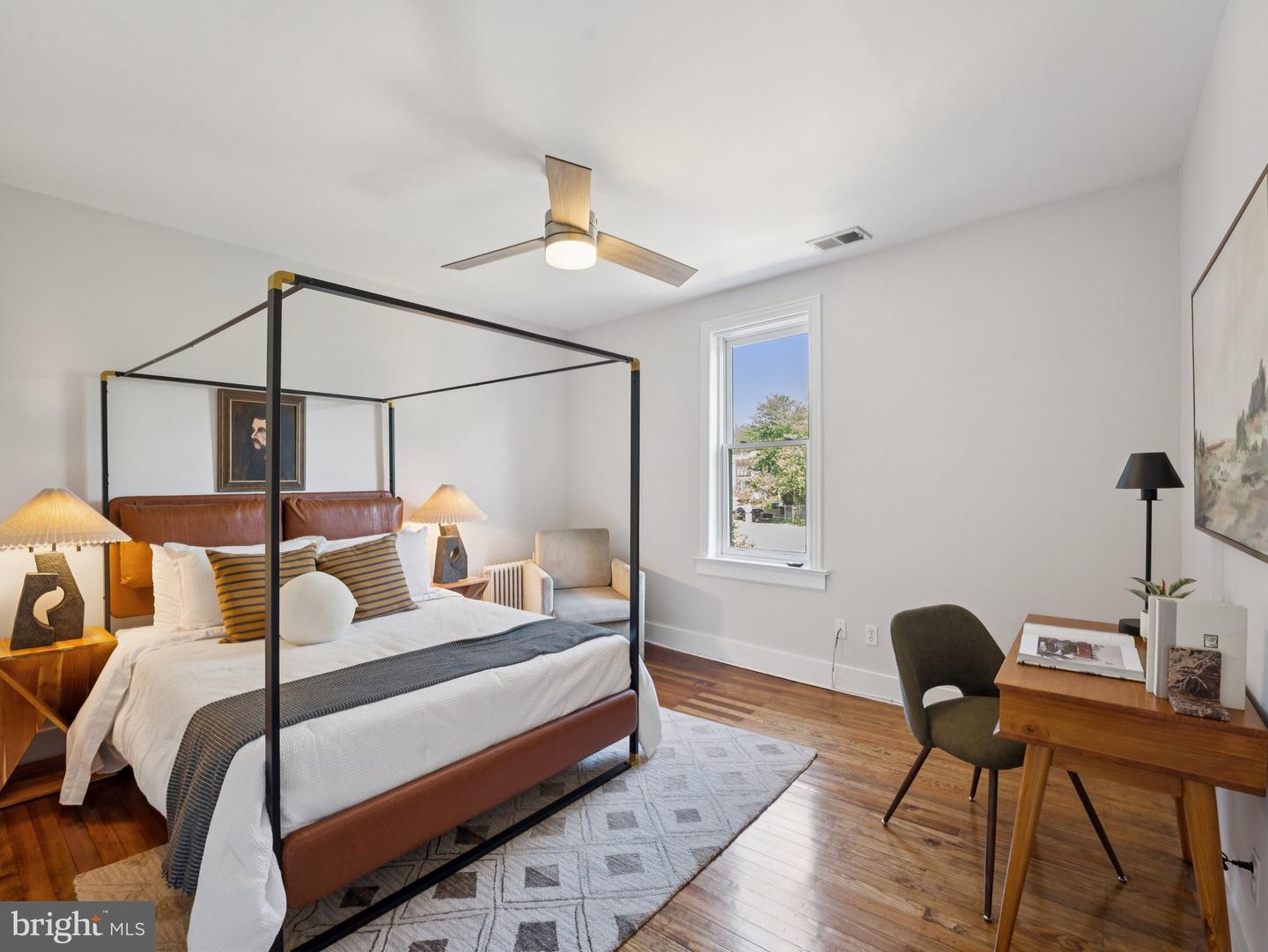 701 KENTUCKY AVE SE, WASHINGTON, District Of Columbia 20003, 4 Bedrooms Bedrooms, ,3 BathroomsBathrooms,Residential,For sale,701 KENTUCKY AVE SE,DCDC2205748 MLS # DCDC2205748