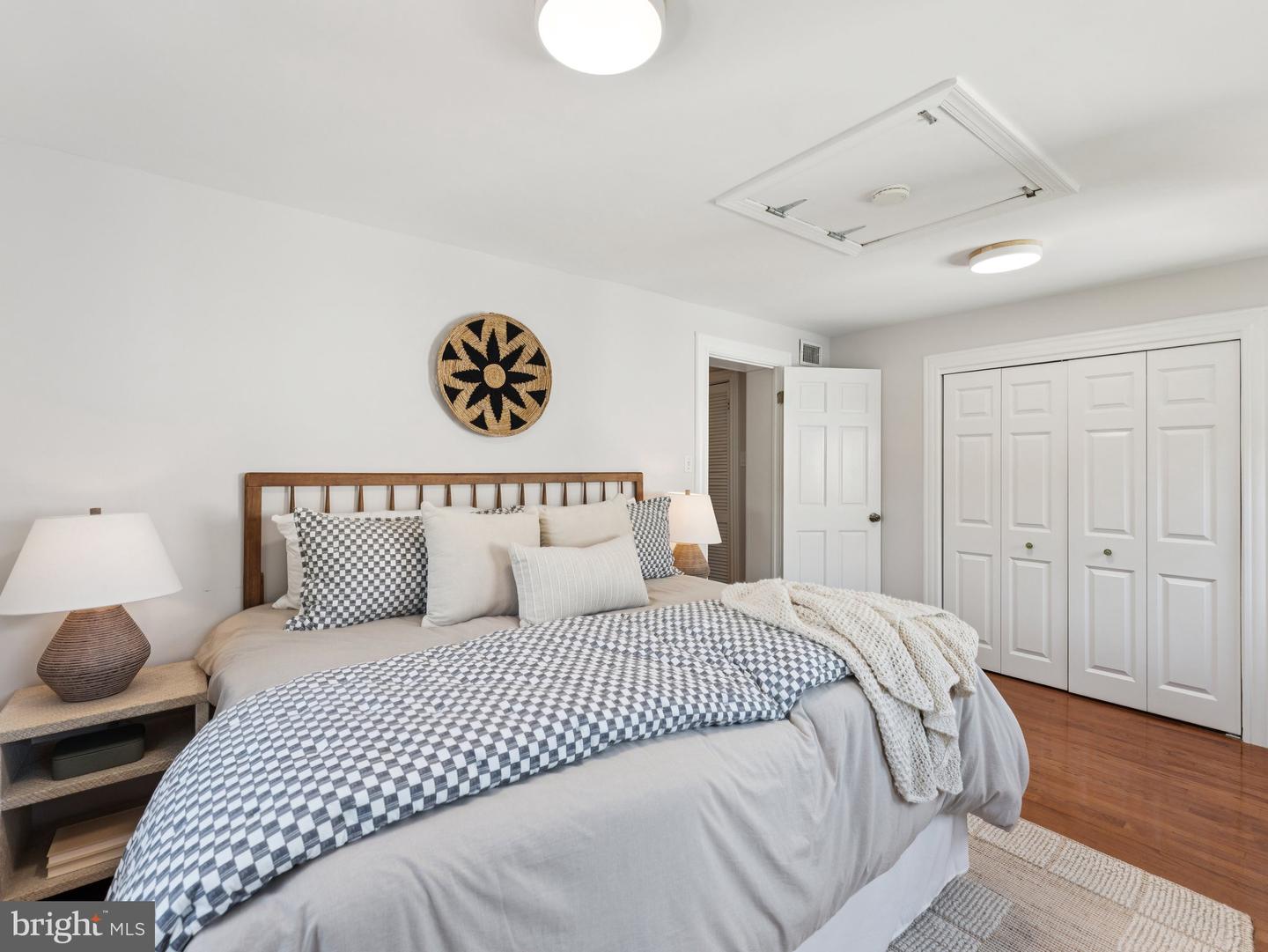 701 KENTUCKY AVE SE, WASHINGTON, District Of Columbia 20003, 4 Bedrooms Bedrooms, ,3 BathroomsBathrooms,Residential,For sale,701 KENTUCKY AVE SE,DCDC2205748 MLS # DCDC2205748