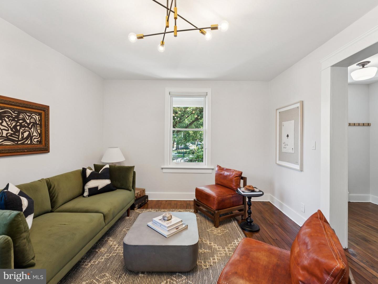 701 KENTUCKY AVE SE, WASHINGTON, District Of Columbia 20003, 4 Bedrooms Bedrooms, ,3 BathroomsBathrooms,Residential,For sale,701 KENTUCKY AVE SE,DCDC2205748 MLS # DCDC2205748