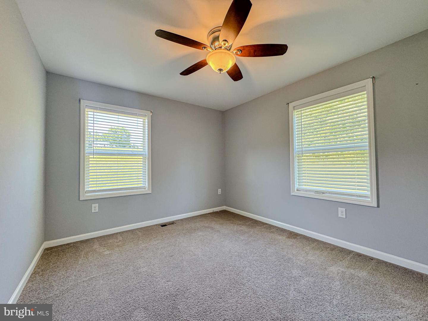 361 KINGS HWY, KING GEORGE, Virginia 22485, 3 Bedrooms Bedrooms, ,2 BathroomsBathrooms,Residential,For sale,361 KINGS HWY,VAKG2006594 MLS # VAKG2006594