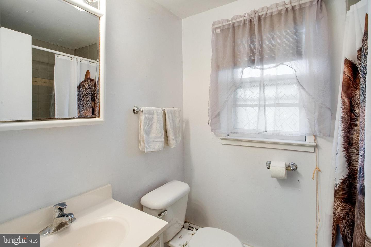14307 BIRCHDALE AVE, WOODBRIDGE, Virginia 22193, 4 Bedrooms Bedrooms, ,2 BathroomsBathrooms,Residential,For sale,14307 BIRCHDALE AVE,VAPW2097286 MLS # VAPW2097286