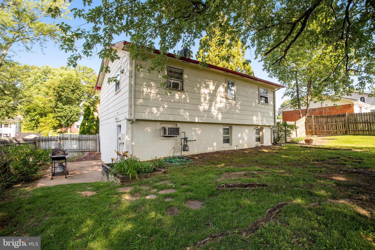14307 BIRCHDALE AVE, WOODBRIDGE, Virginia 22193, 4 Bedrooms Bedrooms, ,2 BathroomsBathrooms,Residential,For sale,14307 BIRCHDALE AVE,VAPW2097286 MLS # VAPW2097286