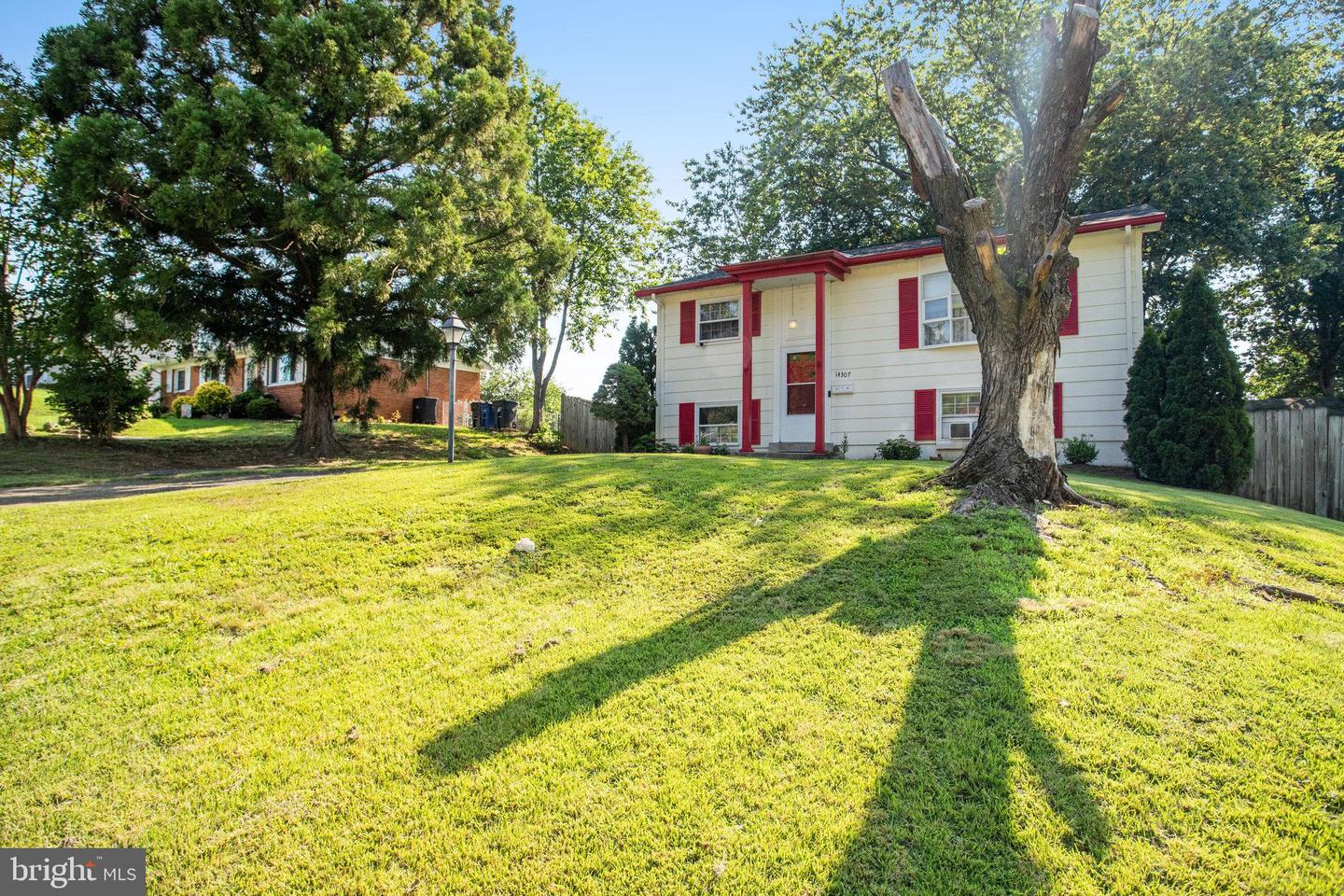 14307 BIRCHDALE AVE, WOODBRIDGE, Virginia 22193, 4 Bedrooms Bedrooms, ,2 BathroomsBathrooms,Residential,For sale,14307 BIRCHDALE AVE,VAPW2097286 MLS # VAPW2097286