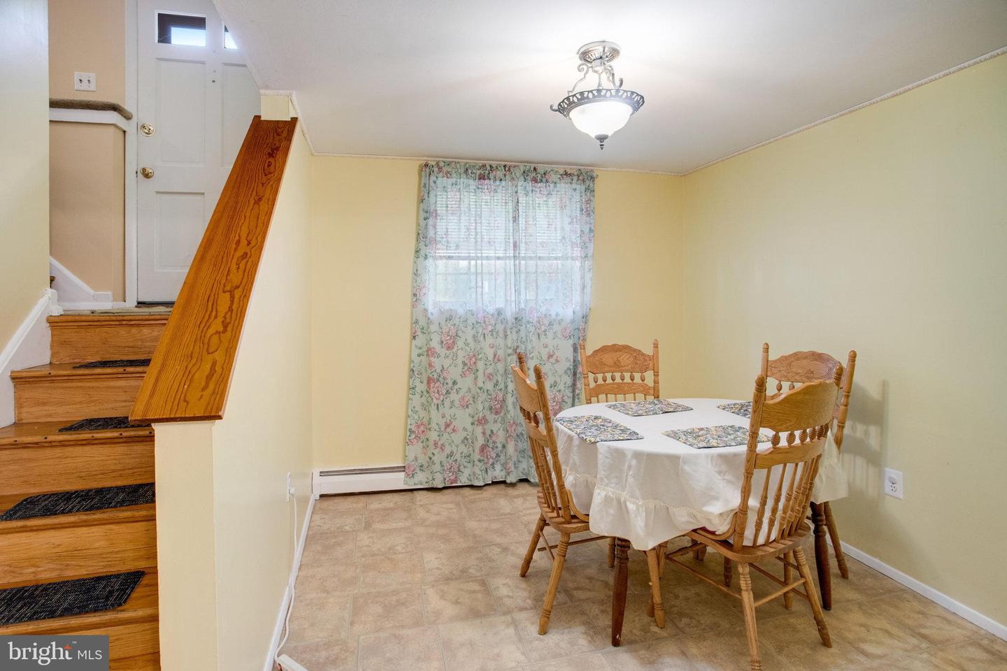 14307 BIRCHDALE AVE, WOODBRIDGE, Virginia 22193, 4 Bedrooms Bedrooms, ,2 BathroomsBathrooms,Residential,For sale,14307 BIRCHDALE AVE,VAPW2097286 MLS # VAPW2097286