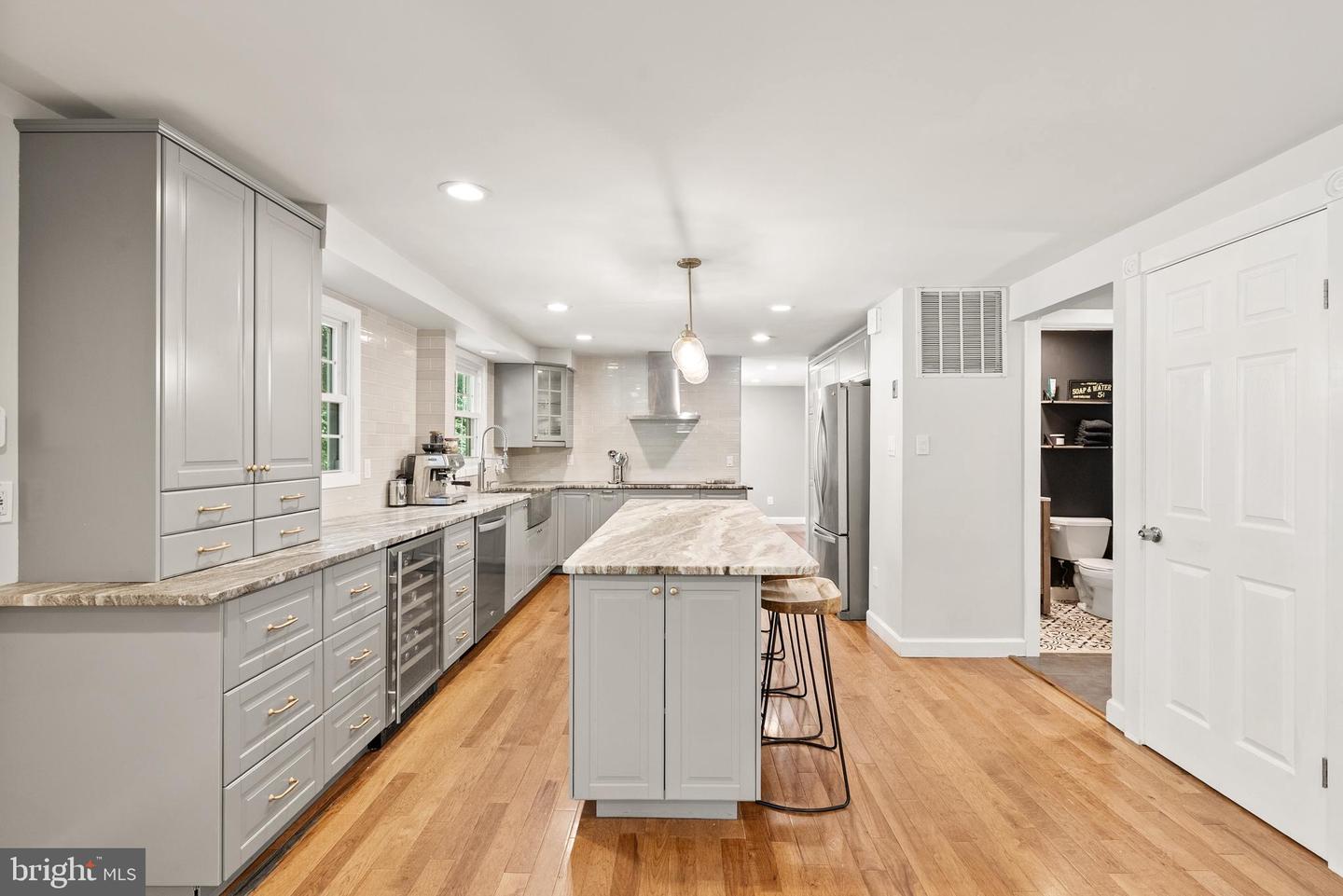 7737 MIDDLE VALLEY DR, SPRINGFIELD, Virginia 22153, 4 Bedrooms Bedrooms, ,2 BathroomsBathrooms,Residential,For sale,7737 MIDDLE VALLEY DR,VAFX2248190 MLS # VAFX2248190