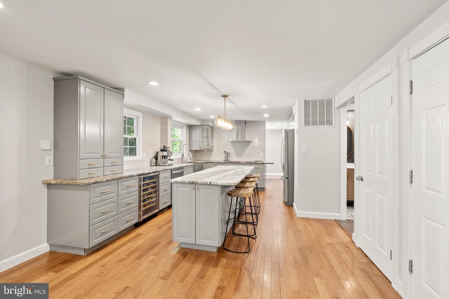 7737 MIDDLE VALLEY DR, SPRINGFIELD, Virginia 22153, 4 Bedrooms Bedrooms, ,2 BathroomsBathrooms,Residential,For sale,7737 MIDDLE VALLEY DR,VAFX2248190 MLS # VAFX2248190