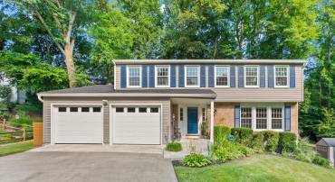 7737 MIDDLE VALLEY DR, SPRINGFIELD, Virginia 22153, 4 Bedrooms Bedrooms, ,2 BathroomsBathrooms,Residential,For sale,7737 MIDDLE VALLEY DR,VAFX2248190 MLS # VAFX2248190