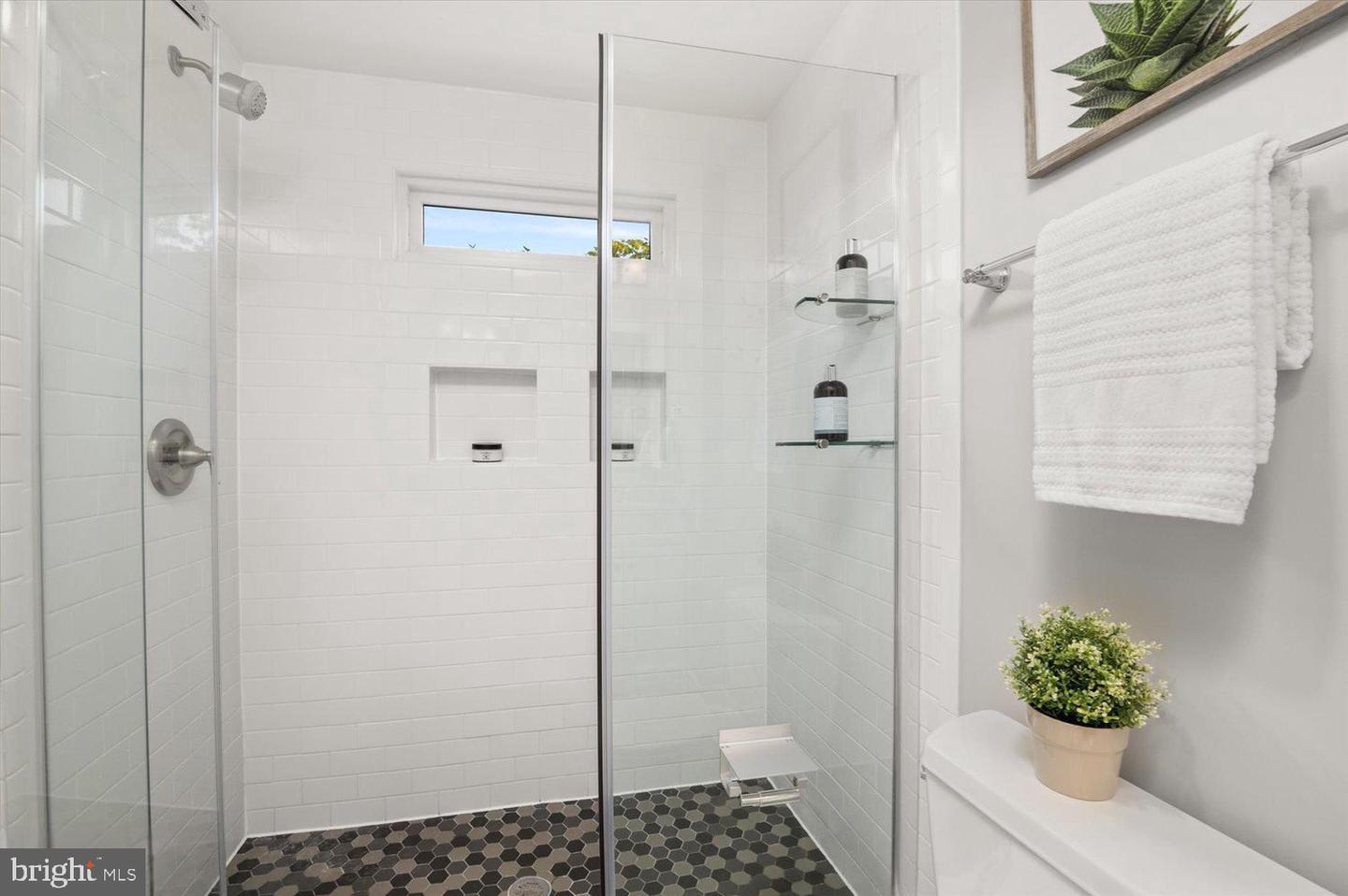 613 LONGFELLOW ST NW, WASHINGTON, District Of Columbia 20011, 4 Bedrooms Bedrooms, ,3 BathroomsBathrooms,Residential,For sale,613 LONGFELLOW ST NW,DCDC2206306 MLS # DCDC2206306