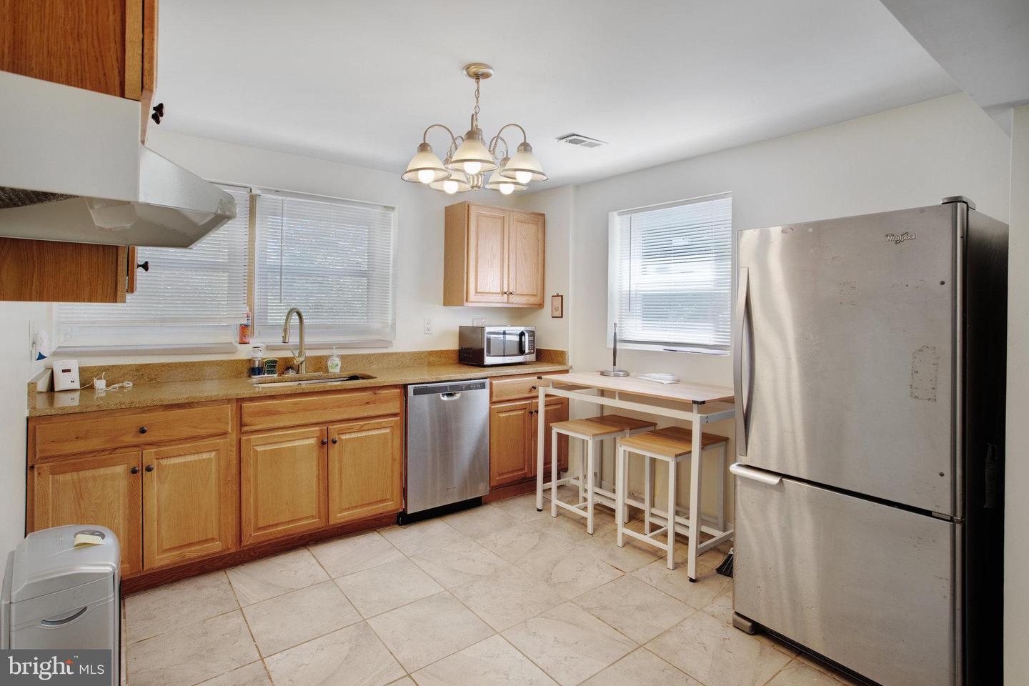 18301 NOB HILL DR, TRIANGLE, Virginia 22172, 4 Bedrooms Bedrooms, ,3 BathroomsBathrooms,Residential,For sale,18301 NOB HILL DR,VAPW2097398 MLS # VAPW2097398