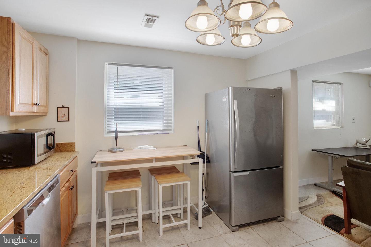 18301 NOB HILL DR, TRIANGLE, Virginia 22172, 4 Bedrooms Bedrooms, ,3 BathroomsBathrooms,Residential,For sale,18301 NOB HILL DR,VAPW2097398 MLS # VAPW2097398