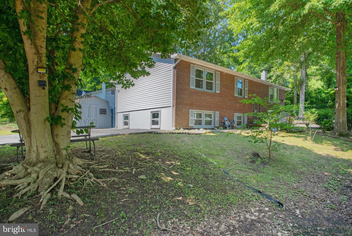 18301 NOB HILL DR, TRIANGLE, Virginia 22172, 4 Bedrooms Bedrooms, ,3 BathroomsBathrooms,Residential,For sale,18301 NOB HILL DR,VAPW2097398 MLS # VAPW2097398