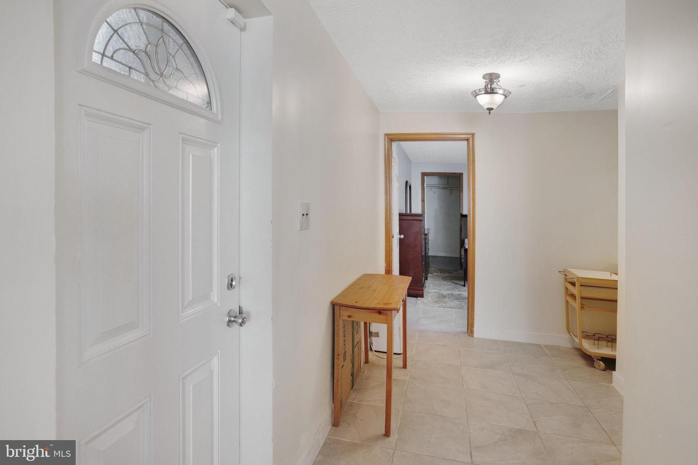 18301 NOB HILL DR, TRIANGLE, Virginia 22172, 4 Bedrooms Bedrooms, ,3 BathroomsBathrooms,Residential,For sale,18301 NOB HILL DR,VAPW2097398 MLS # VAPW2097398