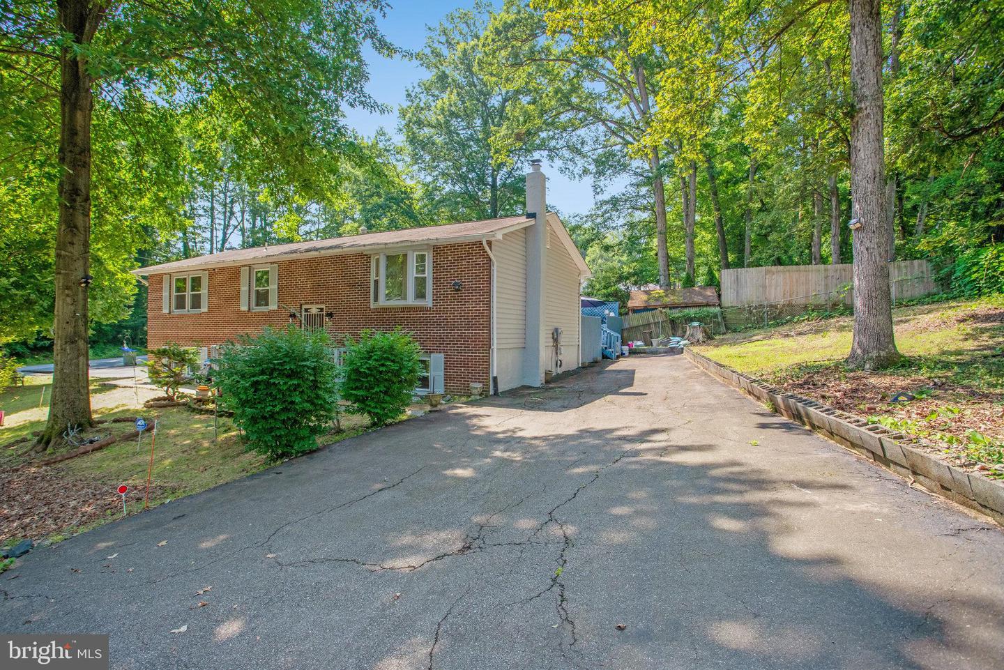 18301 NOB HILL DR, TRIANGLE, Virginia 22172, 4 Bedrooms Bedrooms, ,3 BathroomsBathrooms,Residential,For sale,18301 NOB HILL DR,VAPW2097398 MLS # VAPW2097398
