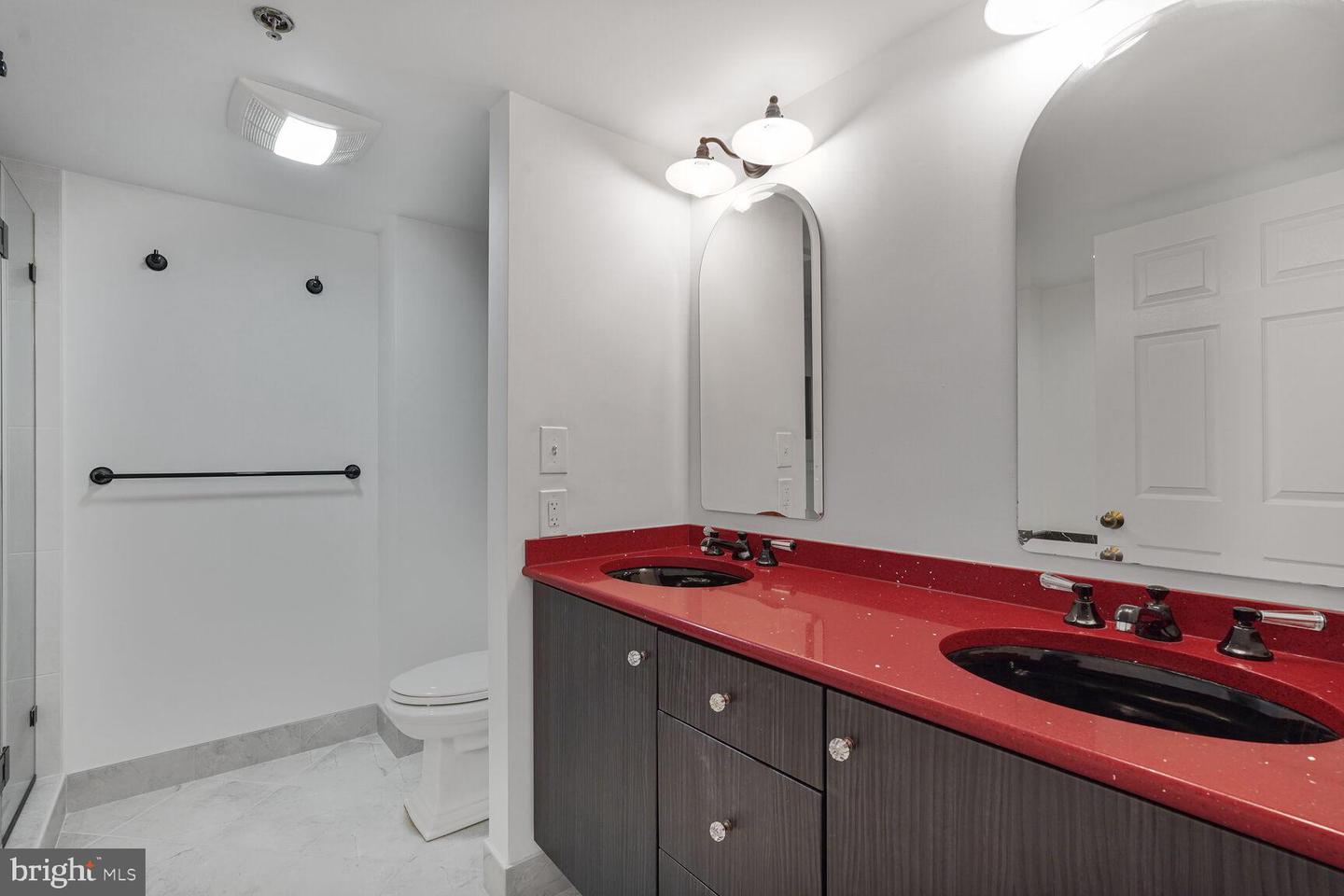 2151 JAMIESON AVE #809, ALEXANDRIA, Virginia 22314, 3 Bedrooms Bedrooms, ,2 BathroomsBathrooms,Residential,For sale,2151 JAMIESON AVE #809,VAAX2046680 MLS # VAAX2046680