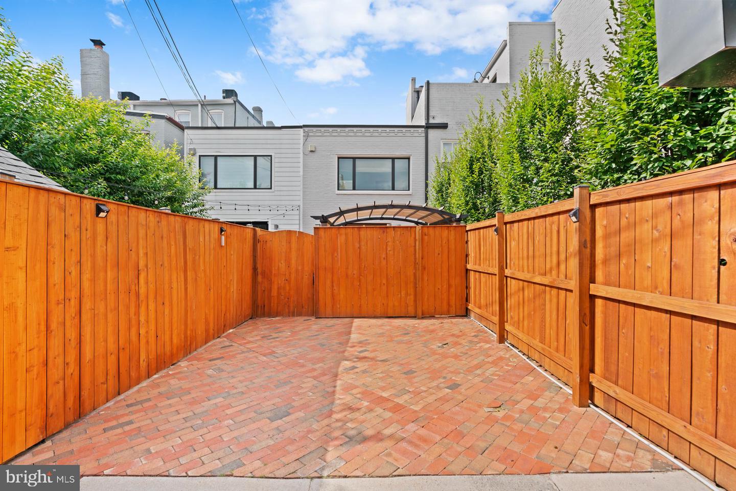 320 A ST NE, WASHINGTON, District Of Columbia 20002, 3 Bedrooms Bedrooms, ,2 BathroomsBathrooms,Residential,For sale,320 A ST NE,DCDC2206598 MLS # DCDC2206598