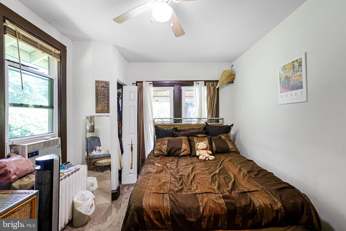 3222 M ST SE, WASHINGTON, District Of Columbia 20019, 3 Bedrooms Bedrooms, ,1 BathroomBathrooms,Residential,For sale,3222 M ST SE,DCDC2206640 MLS # DCDC2206640