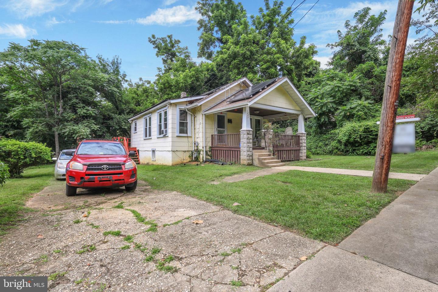 3222 M ST SE, WASHINGTON, District Of Columbia 20019, 3 Bedrooms Bedrooms, ,1 BathroomBathrooms,Residential,For sale,3222 M ST SE,DCDC2206640 MLS # DCDC2206640