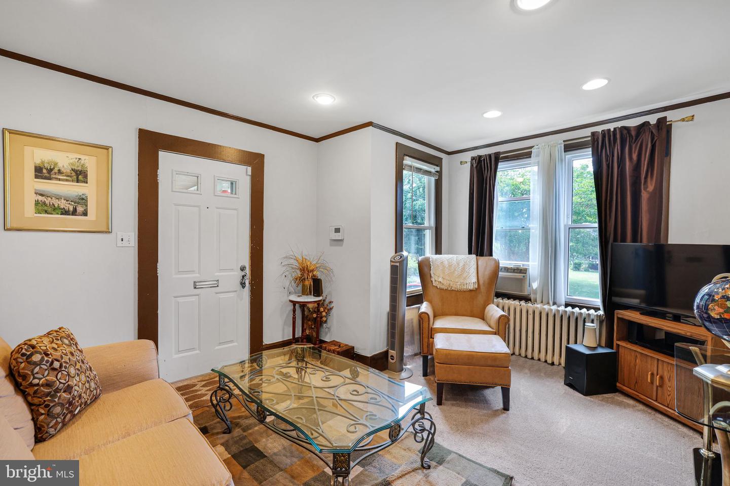 3222 M ST SE, WASHINGTON, District Of Columbia 20019, 3 Bedrooms Bedrooms, ,1 BathroomBathrooms,Residential,For sale,3222 M ST SE,DCDC2206640 MLS # DCDC2206640