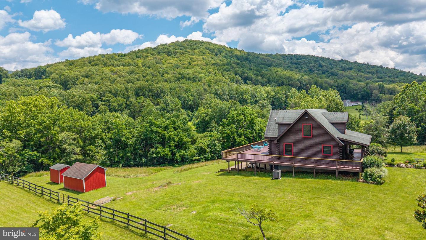 1903 BUCK MOUNTAIN RD, BENTONVILLE, Virginia 22610, 4 Bedrooms Bedrooms, ,3 BathroomsBathrooms,Residential,For sale,1903 BUCK MOUNTAIN RD,VAWR2011536 MLS # VAWR2011536