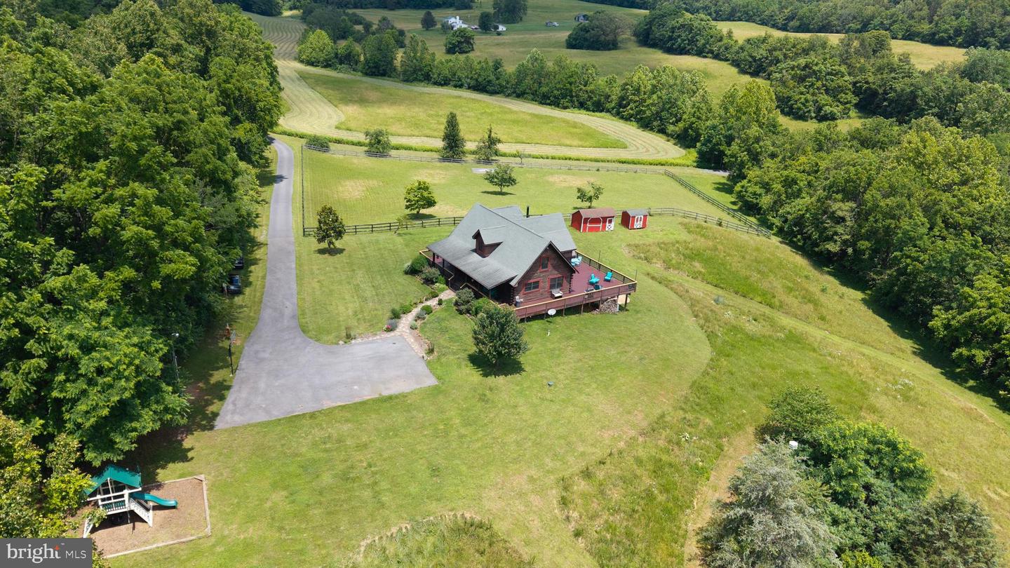1903 BUCK MOUNTAIN RD, BENTONVILLE, Virginia 22610, 4 Bedrooms Bedrooms, ,3 BathroomsBathrooms,Residential,For sale,1903 BUCK MOUNTAIN RD,VAWR2011536 MLS # VAWR2011536