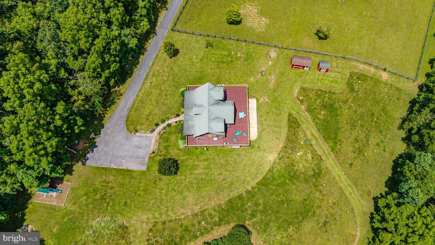 1903 BUCK MOUNTAIN RD, BENTONVILLE, Virginia 22610, 4 Bedrooms Bedrooms, ,3 BathroomsBathrooms,Residential,For sale,1903 BUCK MOUNTAIN RD,VAWR2011536 MLS # VAWR2011536