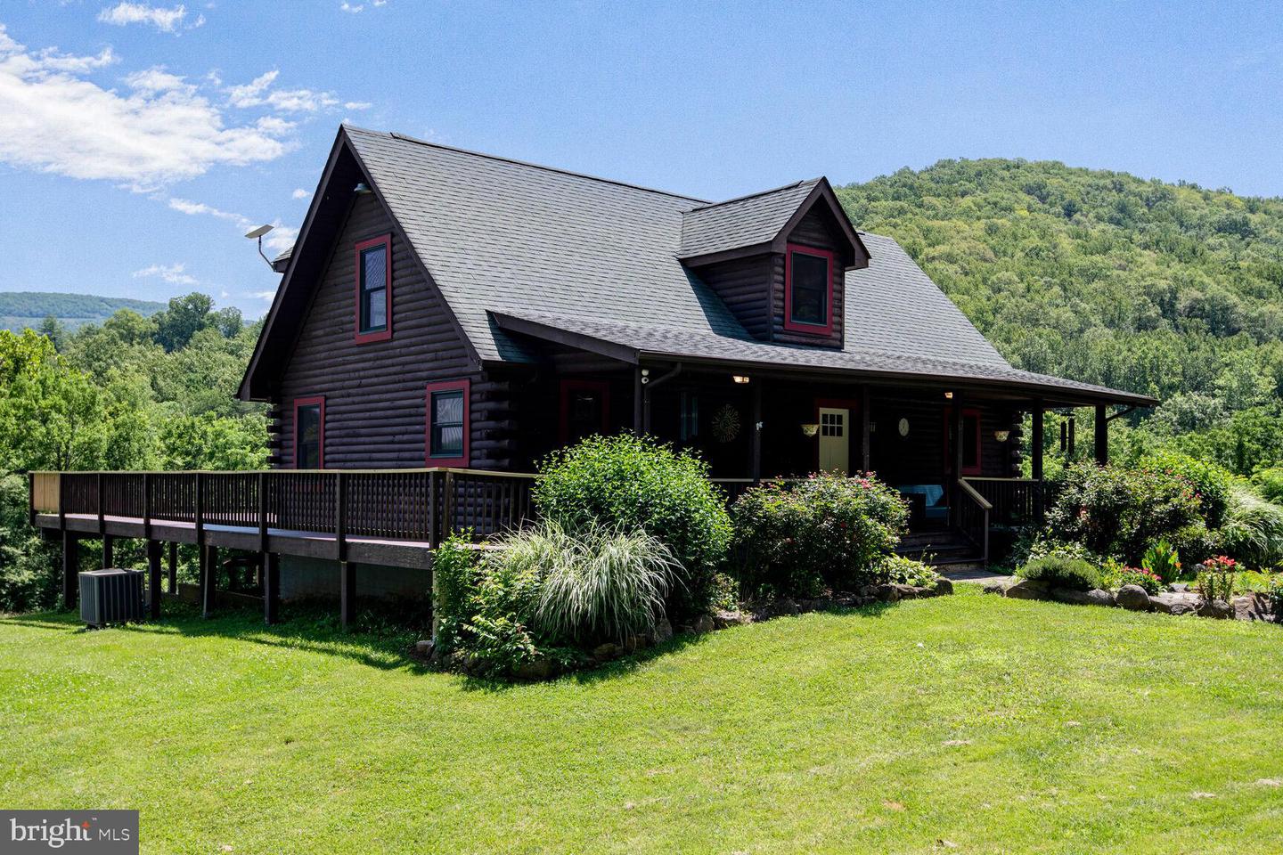 1903 BUCK MOUNTAIN RD, BENTONVILLE, Virginia 22610, 4 Bedrooms Bedrooms, ,3 BathroomsBathrooms,Residential,For sale,1903 BUCK MOUNTAIN RD,VAWR2011536 MLS # VAWR2011536