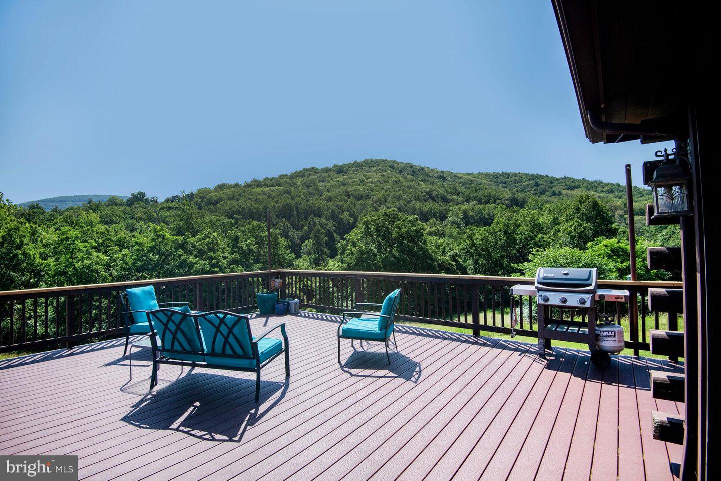 1903 BUCK MOUNTAIN RD, BENTONVILLE, Virginia 22610, 4 Bedrooms Bedrooms, ,3 BathroomsBathrooms,Residential,For sale,1903 BUCK MOUNTAIN RD,VAWR2011536 MLS # VAWR2011536