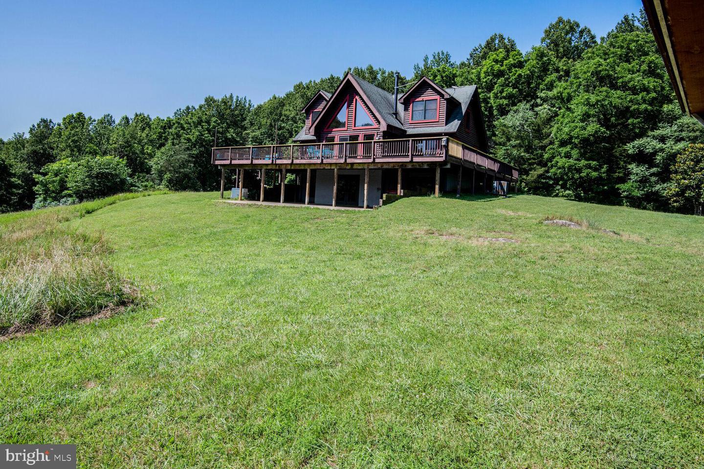 1903 BUCK MOUNTAIN RD, BENTONVILLE, Virginia 22610, 4 Bedrooms Bedrooms, ,3 BathroomsBathrooms,Residential,For sale,1903 BUCK MOUNTAIN RD,VAWR2011536 MLS # VAWR2011536