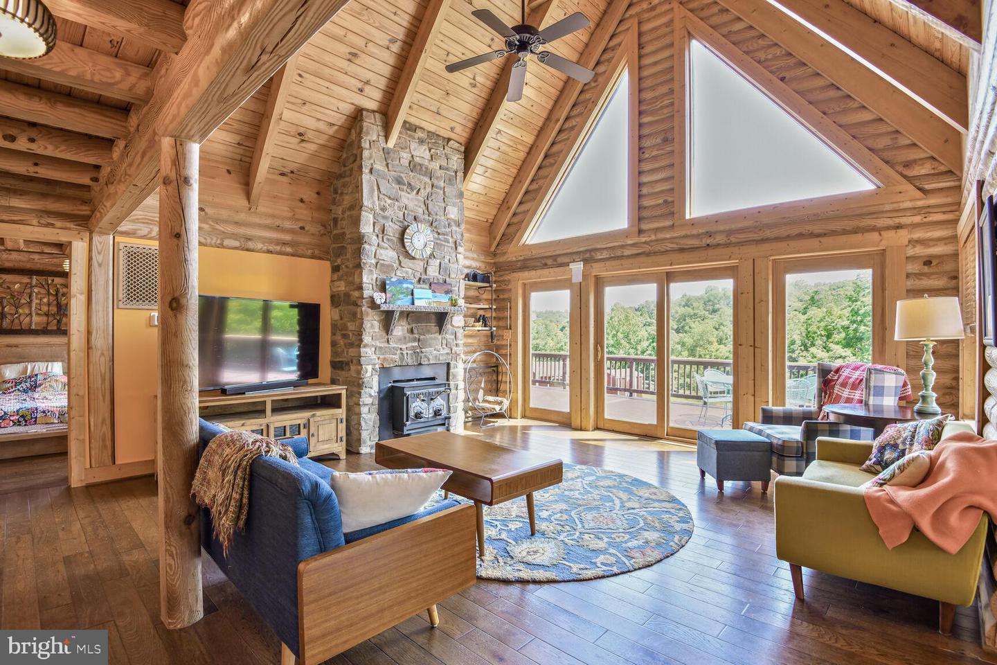 1903 BUCK MOUNTAIN RD, BENTONVILLE, Virginia 22610, 4 Bedrooms Bedrooms, ,3 BathroomsBathrooms,Residential,For sale,1903 BUCK MOUNTAIN RD,VAWR2011536 MLS # VAWR2011536