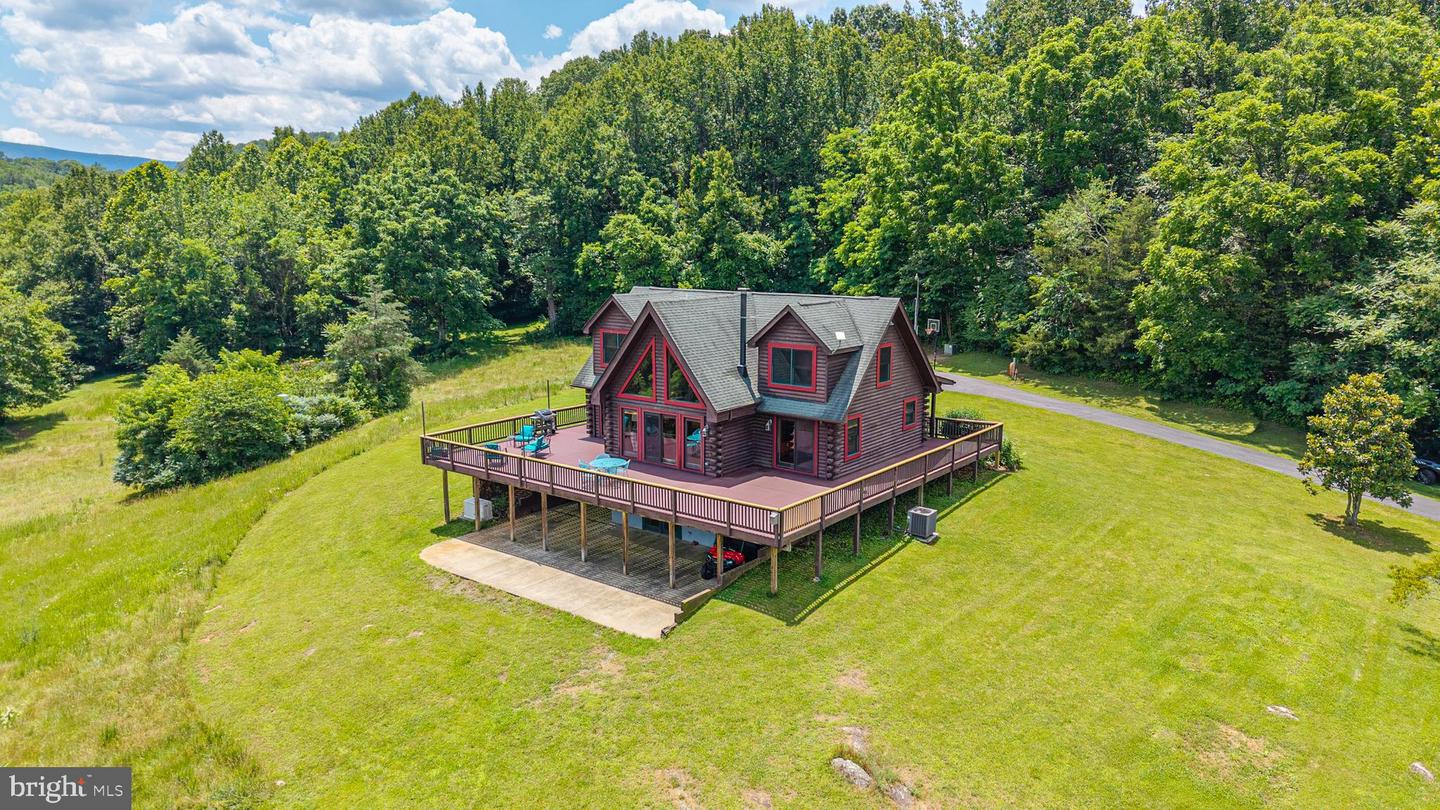 1903 BUCK MOUNTAIN RD, BENTONVILLE, Virginia 22610, 4 Bedrooms Bedrooms, ,3 BathroomsBathrooms,Residential,For sale,1903 BUCK MOUNTAIN RD,VAWR2011536 MLS # VAWR2011536