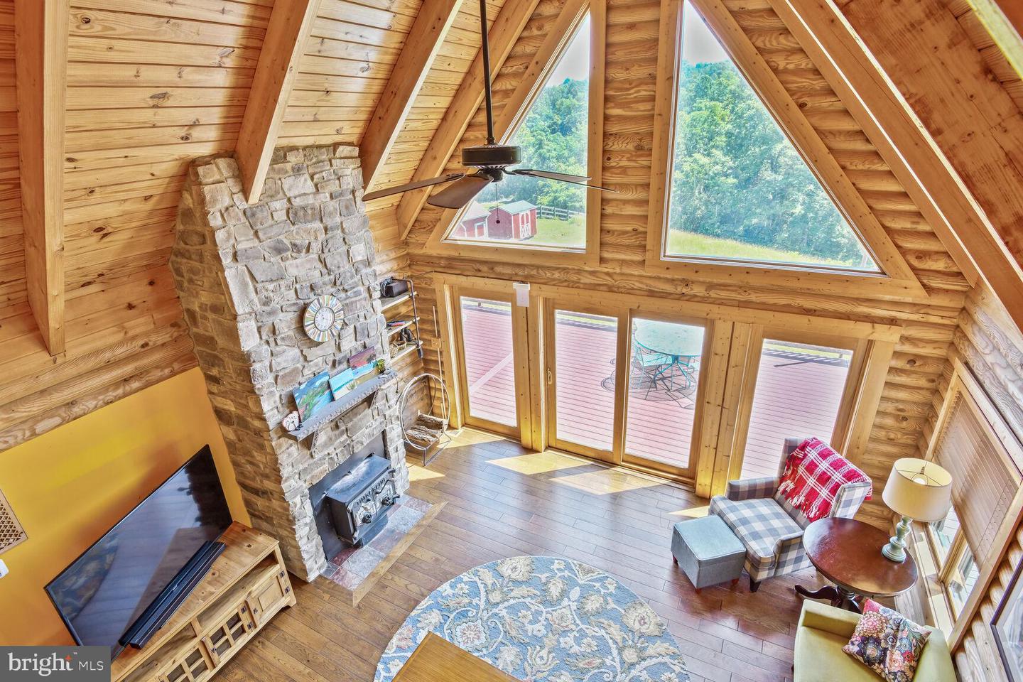 1903 BUCK MOUNTAIN RD, BENTONVILLE, Virginia 22610, 4 Bedrooms Bedrooms, ,3 BathroomsBathrooms,Residential,For sale,1903 BUCK MOUNTAIN RD,VAWR2011536 MLS # VAWR2011536