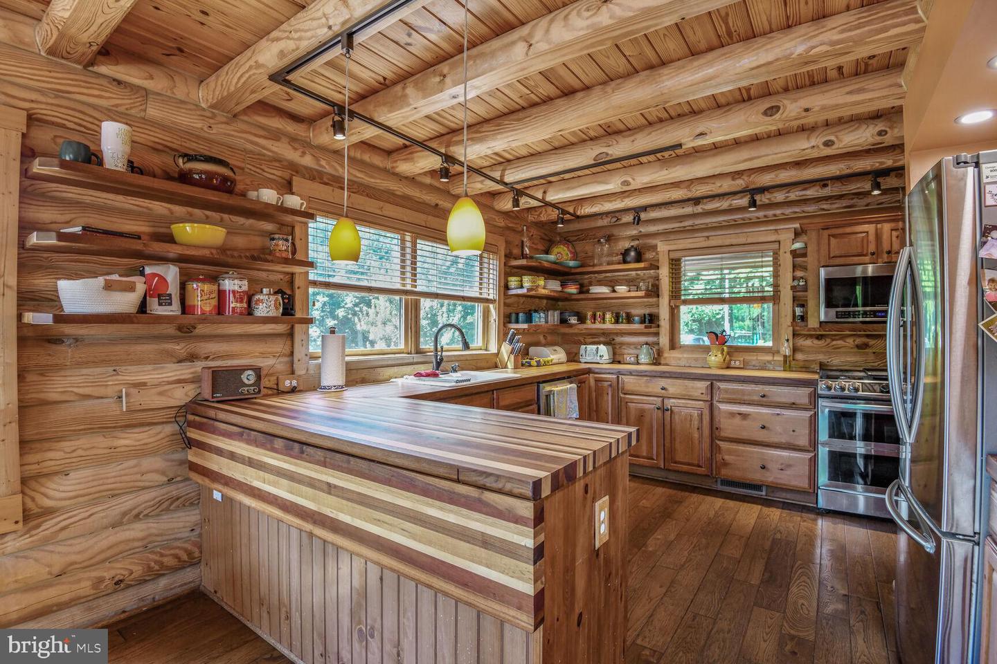 1903 BUCK MOUNTAIN RD, BENTONVILLE, Virginia 22610, 4 Bedrooms Bedrooms, ,3 BathroomsBathrooms,Residential,For sale,1903 BUCK MOUNTAIN RD,VAWR2011536 MLS # VAWR2011536