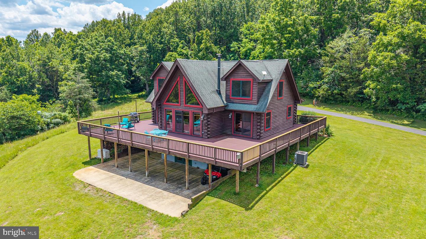 1903 BUCK MOUNTAIN RD, BENTONVILLE, Virginia 22610, 4 Bedrooms Bedrooms, ,3 BathroomsBathrooms,Residential,For sale,1903 BUCK MOUNTAIN RD,VAWR2011536 MLS # VAWR2011536