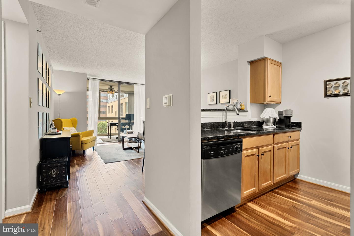 1024 N UTAH ST #616, ARLINGTON, Virginia 22201, 1 Bedroom Bedrooms, ,1 BathroomBathrooms,Residential,For sale,1024 N UTAH ST #616,VAAR2059550 MLS # VAAR2059550