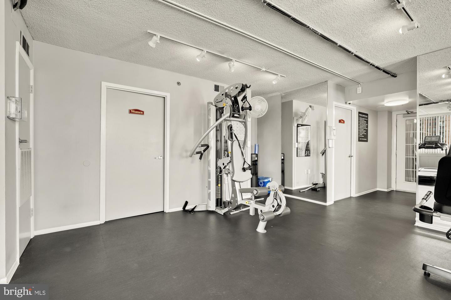 1024 N UTAH ST #616, ARLINGTON, Virginia 22201, 1 Bedroom Bedrooms, ,1 BathroomBathrooms,Residential,For sale,1024 N UTAH ST #616,VAAR2059550 MLS # VAAR2059550