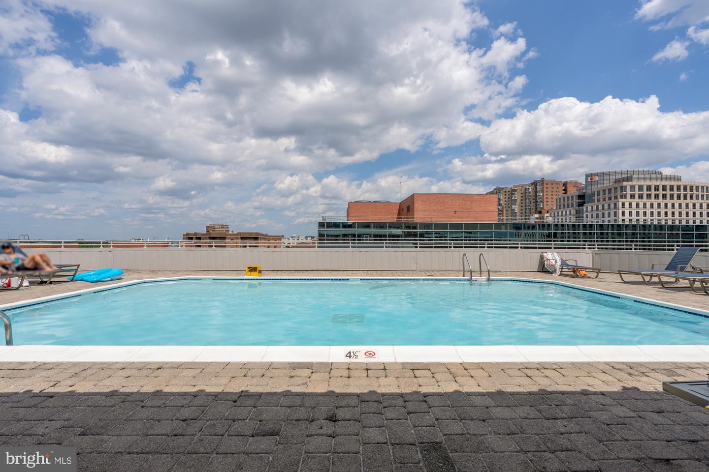 1024 N UTAH ST #616, ARLINGTON, Virginia 22201, 1 Bedroom Bedrooms, ,1 BathroomBathrooms,Residential,For sale,1024 N UTAH ST #616,VAAR2059550 MLS # VAAR2059550