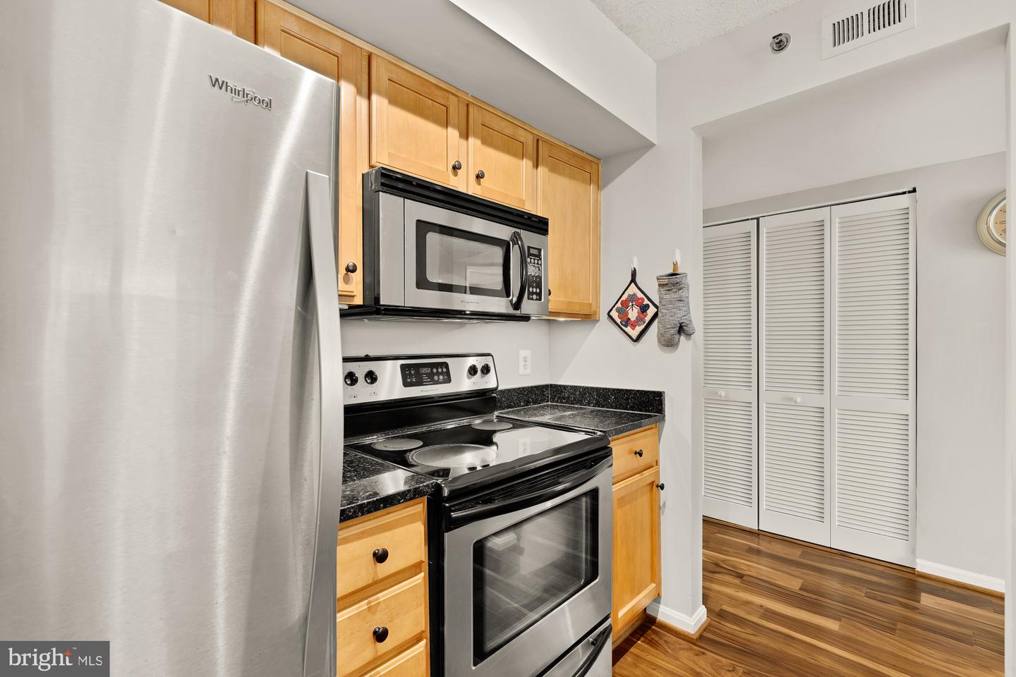 1024 N UTAH ST #616, ARLINGTON, Virginia 22201, 1 Bedroom Bedrooms, ,1 BathroomBathrooms,Residential,For sale,1024 N UTAH ST #616,VAAR2059550 MLS # VAAR2059550