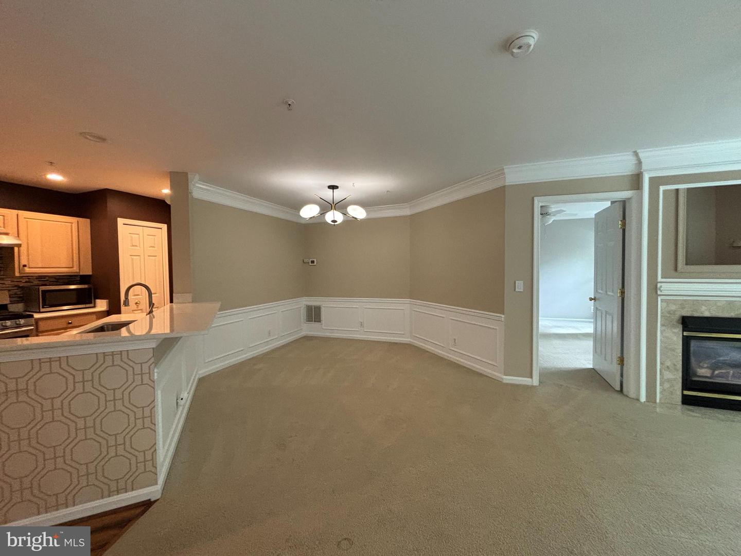 12491 HAYES CT #303, FAIRFAX, Virginia 22033, 2 Bedrooms Bedrooms, ,2 BathroomsBathrooms,Residential,For sale,12491 HAYES CT #303,VAFX2249190 MLS # VAFX2249190